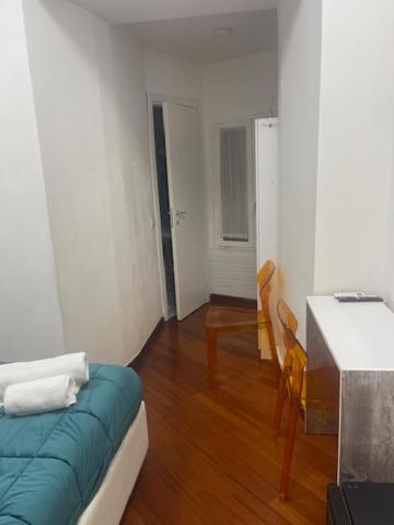 Guest house Int 1 *